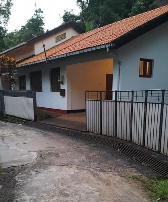 Peradeniya-Kandy Home Stay