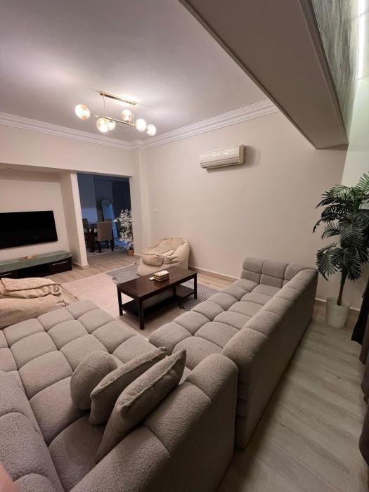 Deluxe 2BR in heart of zamalek