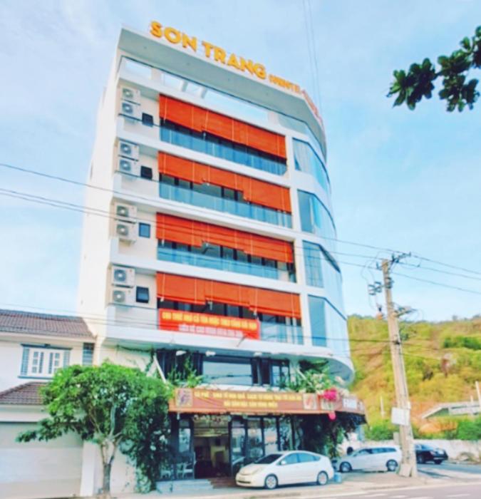 Seaview Son Trang Apartment Hotel