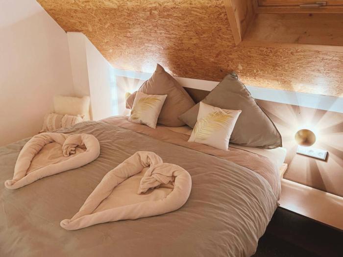 seeglueck SEEGOLD - Moderne Maisonette-Wohnung mit Balkon und Parkplatz in Seenähe in Konstanz-Dingels-Dorf