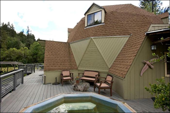 Unique Dome with Hot Tub for a Family Getaway in Philo, California