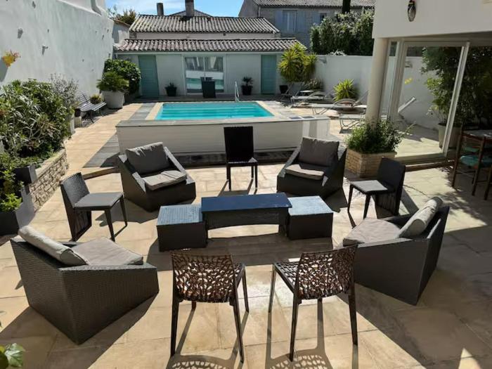 ღ Ostaria - Maison Spacieuse, Piscine & Garage