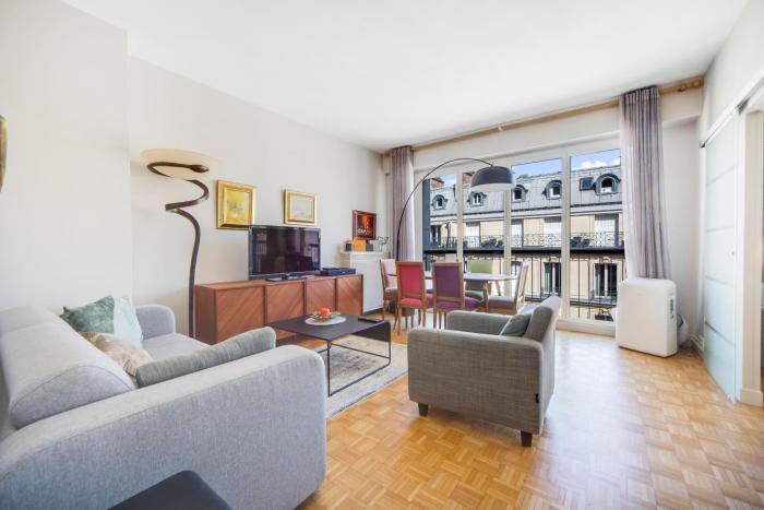 Triangle d or Champs Elysées