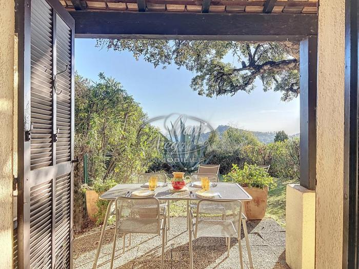 Mazet T2 pour 4 pers avec jardin vue mer résidence avec piscine au Mas de Pramousquier