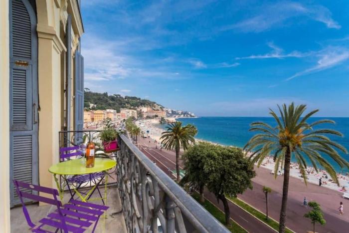 ETATS UNIS 894 - Stunning on Sea Front w AC