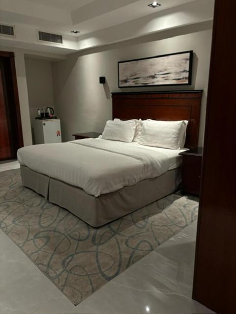 ديباج للشقق المخدومة