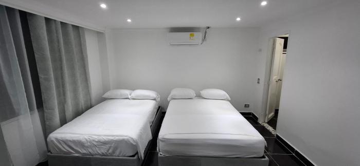 Apartamento en Bocagrande muy cerca al mar! Apto 401