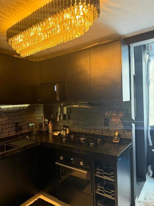 Estadia Luxury Black Copa Nema