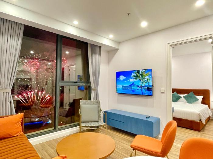 LYNS Apartment - Ocean View with Infinity Pool &Firework