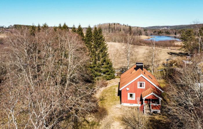 3 Bedroom Nice Home In Brattfors