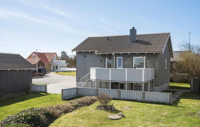 2 Bedroom Amazing Home In Ringkøbing