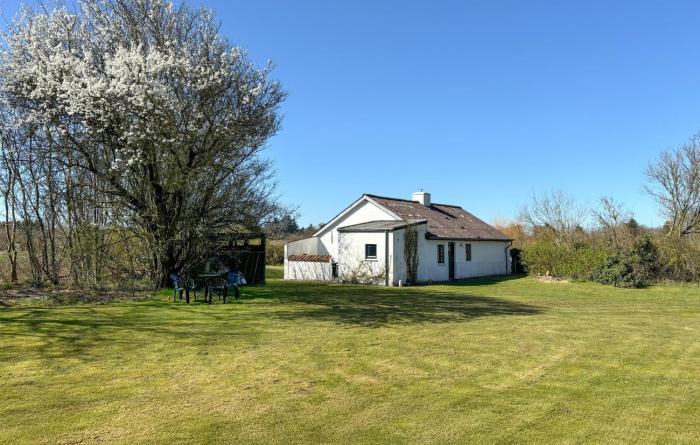 1 Bedroom Gorgeous Home In Spøttrup