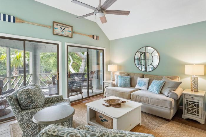 4754 Tennis Club Villa by Akers Ellis Rentals