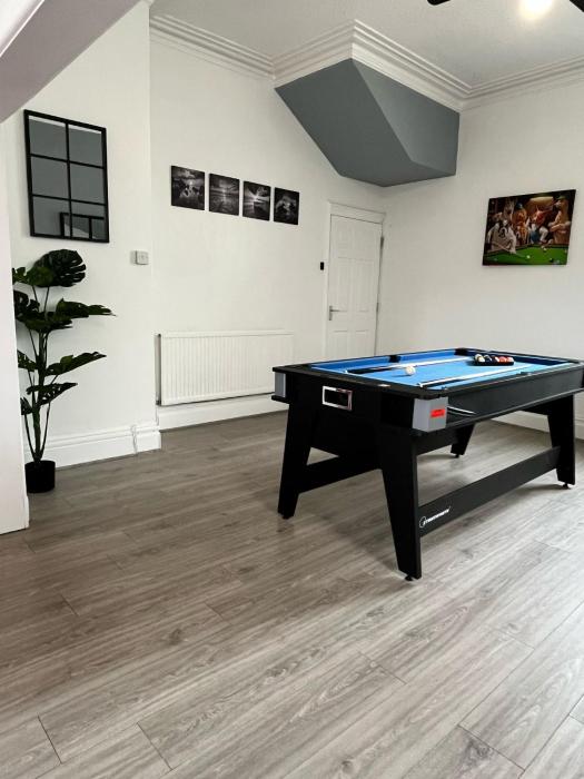 Entire Manor Grove Blackpool