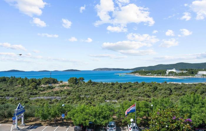 Lovely Apartment In Sibenik With Sauna