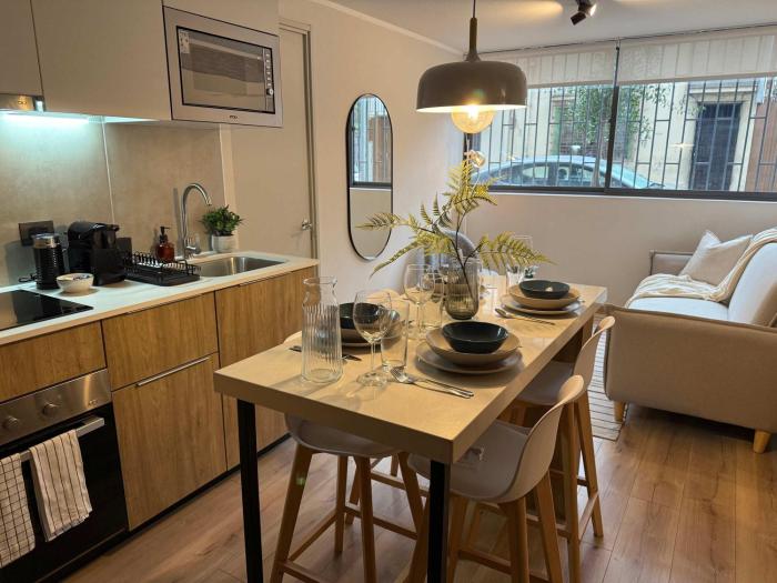 HOM I WiFi, Parking, AA , A pasos Metro y Mall