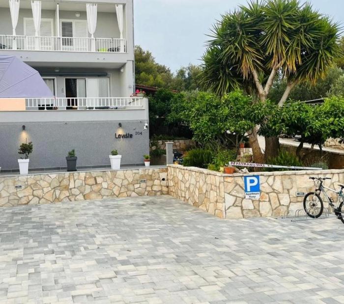 Apartments by the sea Loviste, Peljesac - 24163