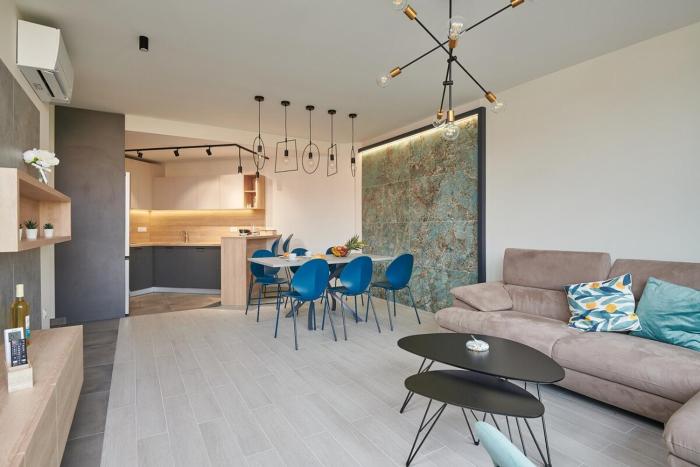 The Tiffany Elegance