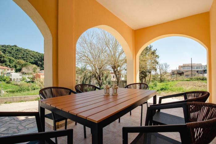 Giannis Holiday House 1