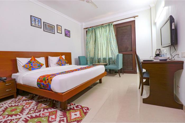 FabHotel Tipsy Inn - DLF Phase 3, CyberHub