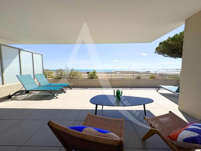 FRONT DE MER 98 M², 3 CHAMBRES, TERRASSE 90 M²