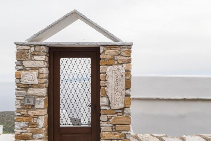 Ydrousa Home, Isternia, Tinos