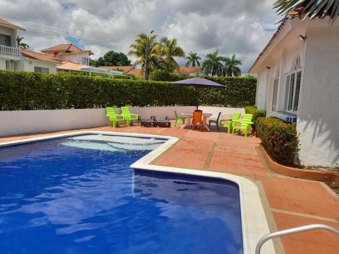 Quinta con piscina-jacuzzi privado