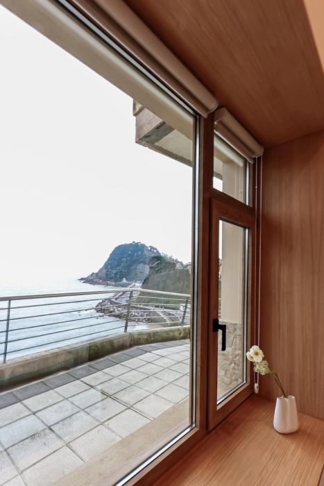 Vista al mar, Elegancia , Serenidad y WiFi 463 Mbps