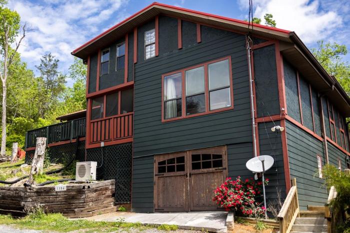 Private cabin in the Smokies!