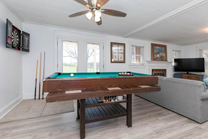 Red Robin Retreat - Near Lake James, NC