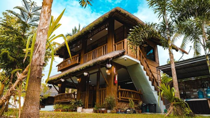 TANGLAW - A Private Rest house with pool near Tagaytay City