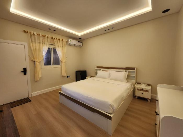 ComfyStay KSA - Boho-Chic Studio Near Cafés