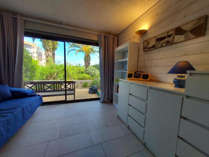 Studio dans Marina avec piscine