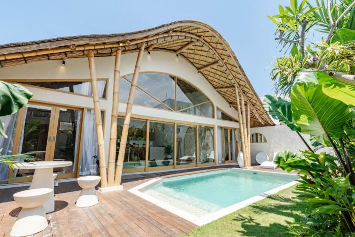 Villa Pelangi - 2BR Villa near Canggu