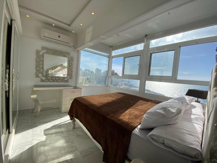 Sea View Hotel Apartments