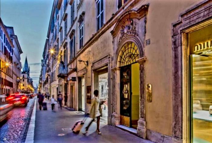 B89 Luxury Gallery House Piazza Di Spagna