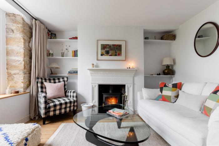 Painters Cottage in the Cotswolds