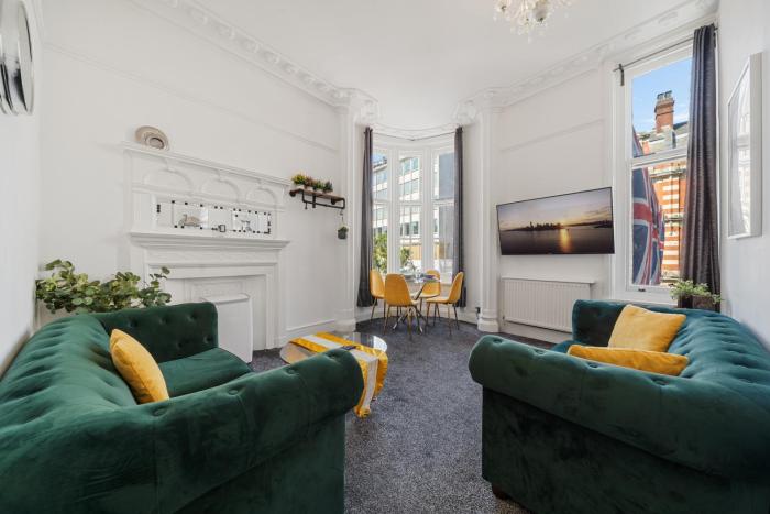 Elegant 3 Bedroom Apartment on Oxford Street Luxury Living in Central London 2GC
