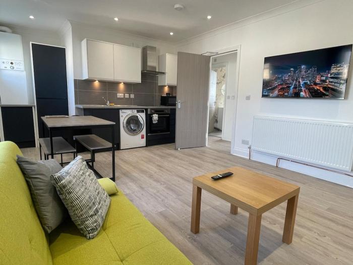 Modern Flat in PE1 City Centre