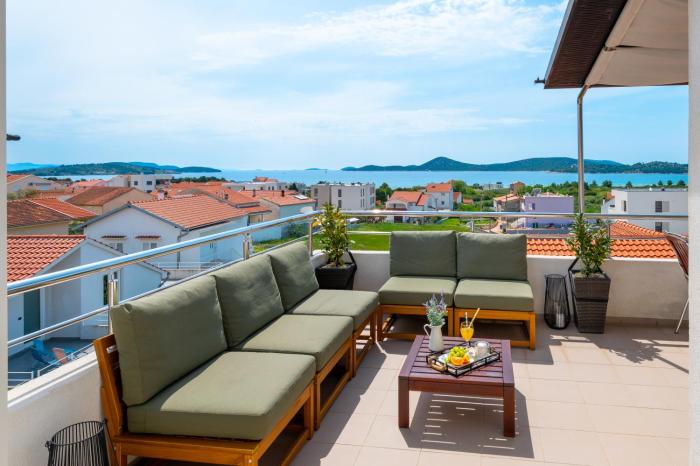 Seaview Apartments Tihi