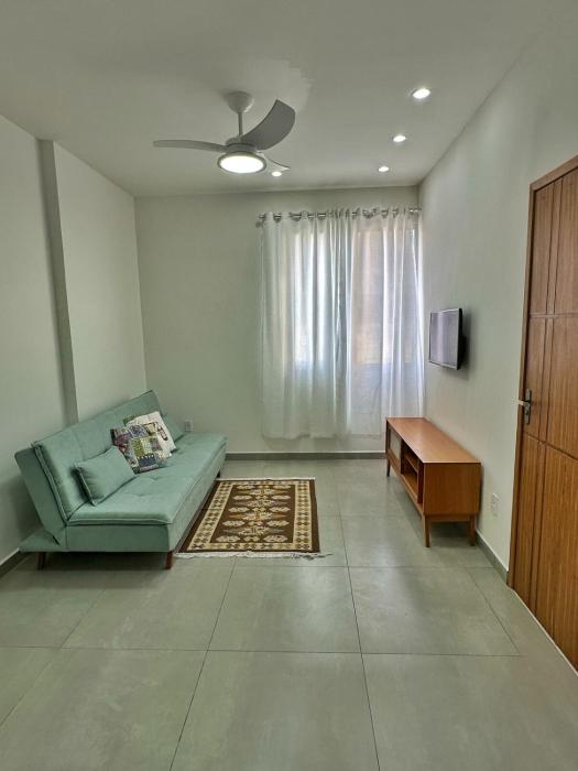 Todo reformado ótima localização em Copacabana