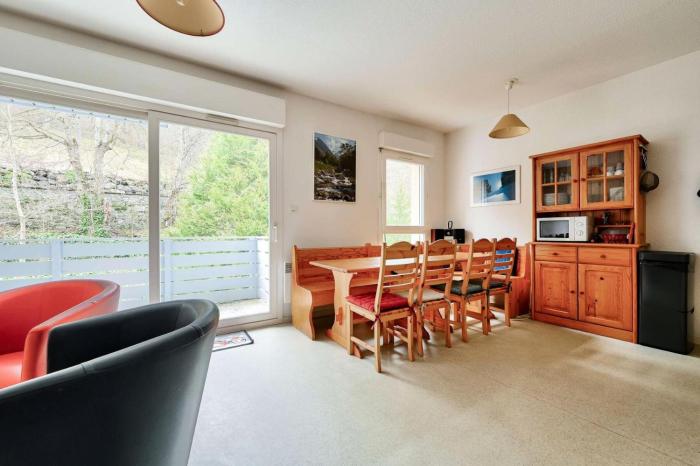 Résidence Oustal - T3 avec wifi dans le centre de Barèges avec vue sur les montagnes MAE-8671