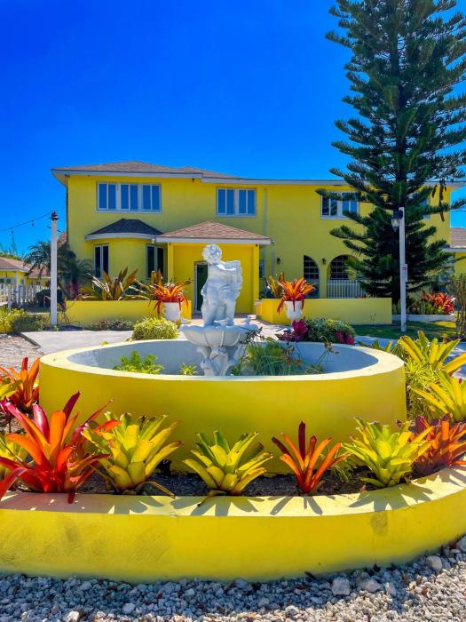 Golden Palms House
