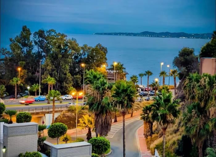 Lujoso apartamento -Benalmadena costa Torrequebrada