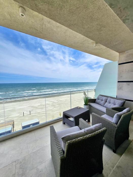Beachfront Bliss - Endless Summer Mamaia Nord Apartaments
