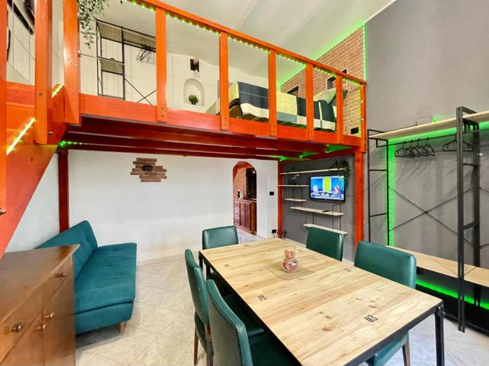 INDUSTRIAL HOUSE NETTUNO - al centro