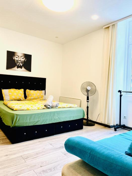 Modern 1BR Stay Comfort for 3 in Central Vienna