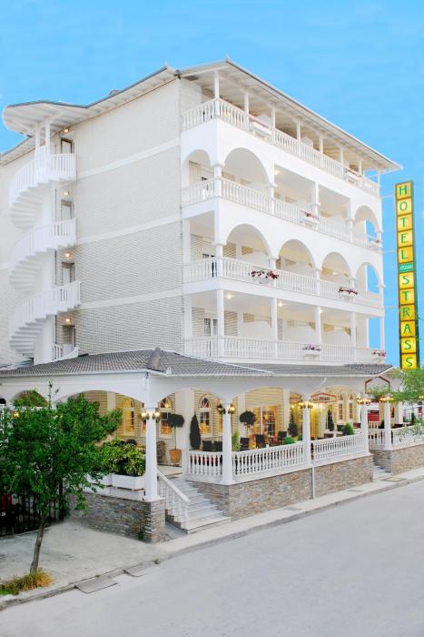 Hotel Strass