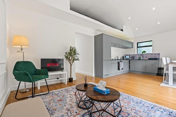 Luxury Oxford Bungalow