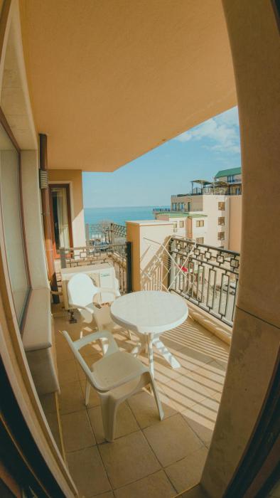 Luxury 1 Bedroom Apartment 5th floor